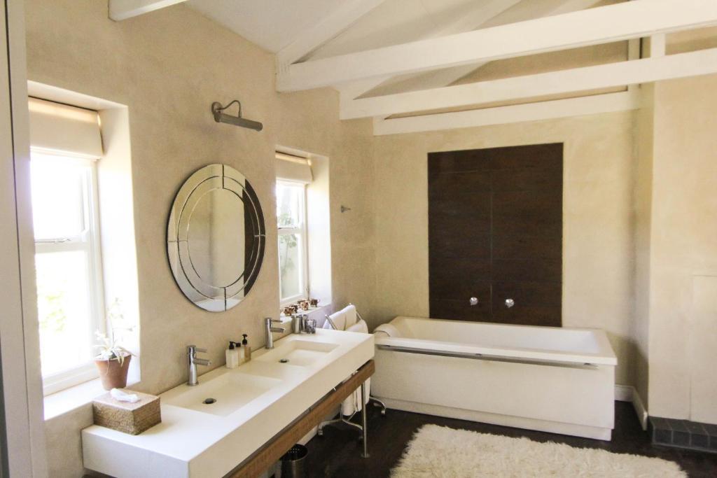 Belair Country House Bed and Breakfast Paarl Habitación foto